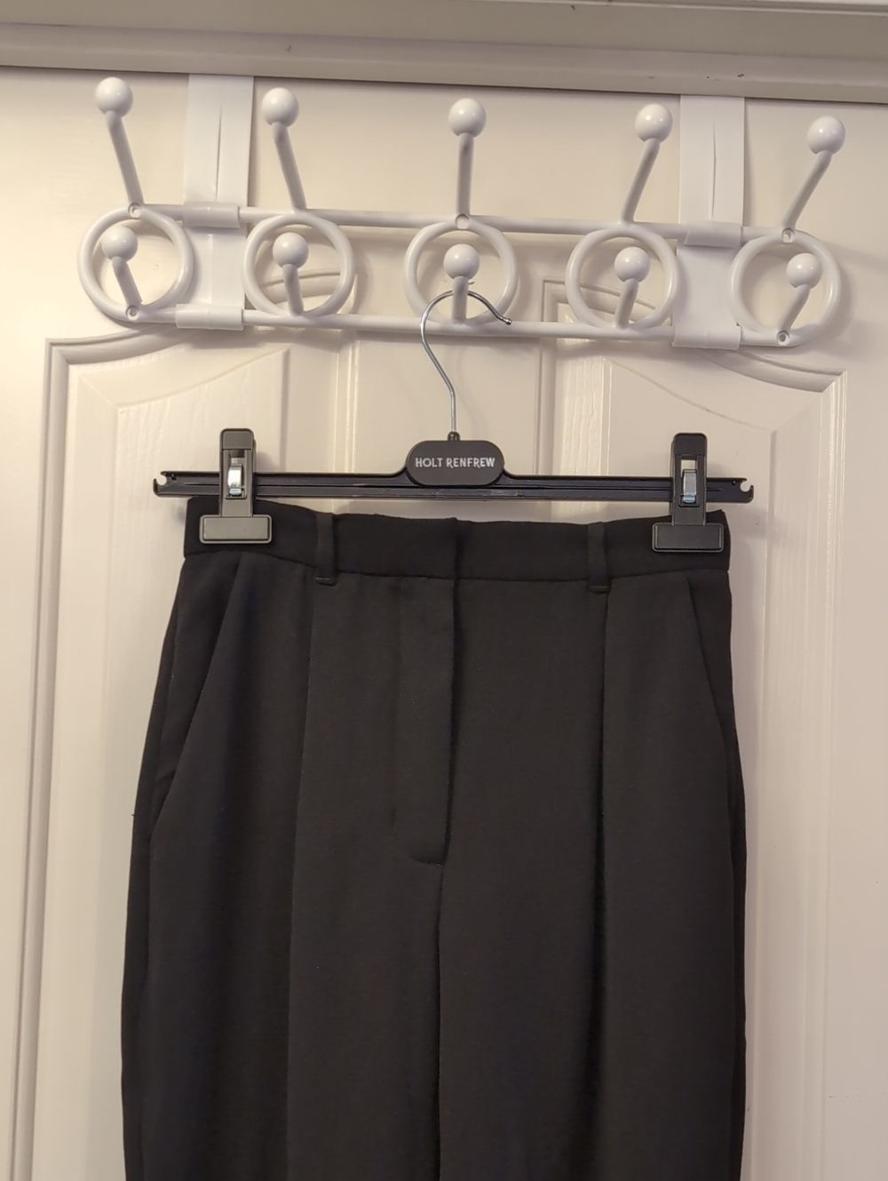 Aritzia Wilfred Trousers - NEW WITHOUT TAGS
